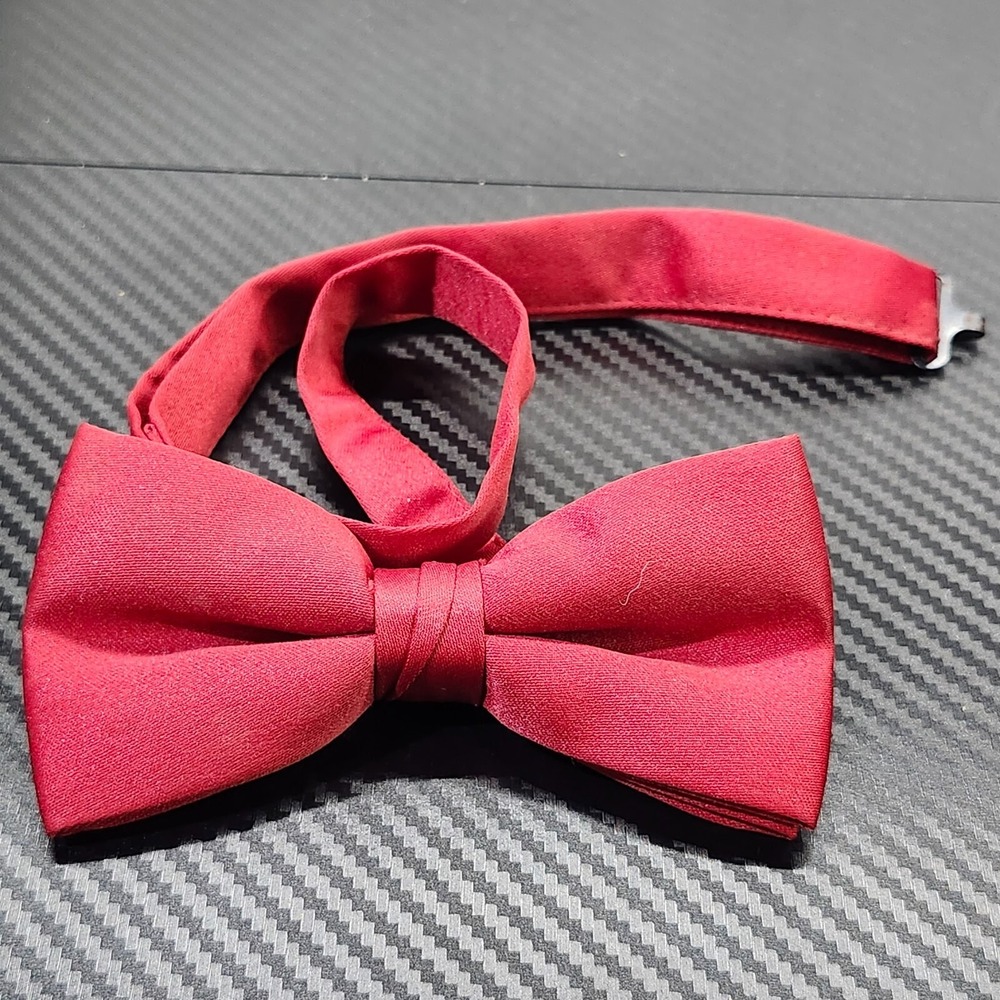 Vintage After Six Solid Red Pre-tied Bowtie Made In The Dominican Republic